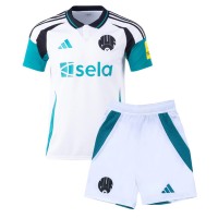 Maglie da calcio Newcastle United Alexander Isak #14 Terza Maglia Bambino 2024-25 Manica Corta (+ Pantaloni corti)